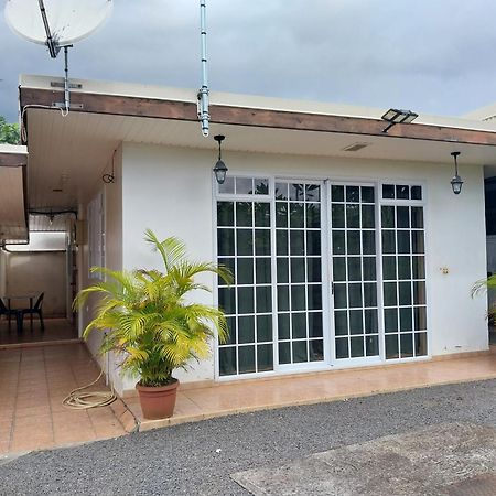 Chaine Lodge Maison Entiere Free Parking & Wifi 3Min De L'Aeroport Faaa Exterior foto